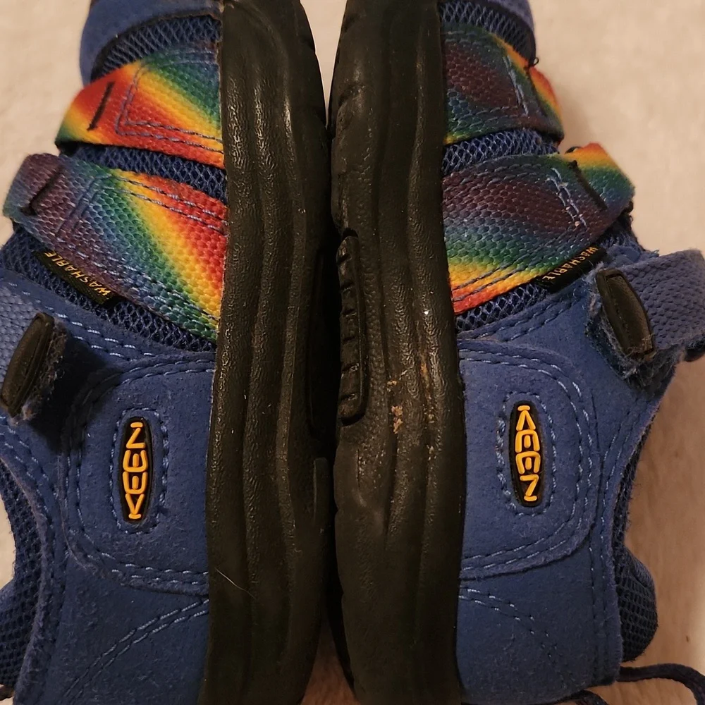 Keen Toddler Blue and Rainbow Sandals Size 7 - Picture 4 of 10